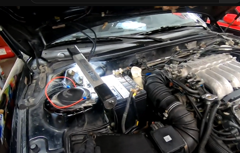 Dodge Stealth – Part 13 – Fuel Pump Relay Testing